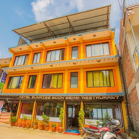 Sunrise Moon Beam Hotel 나가르코트 외부 사진